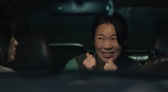 '더 글로리' 염혜란, 송혜교 복수 돕는 명랑한 조력자…연기 호평↑
