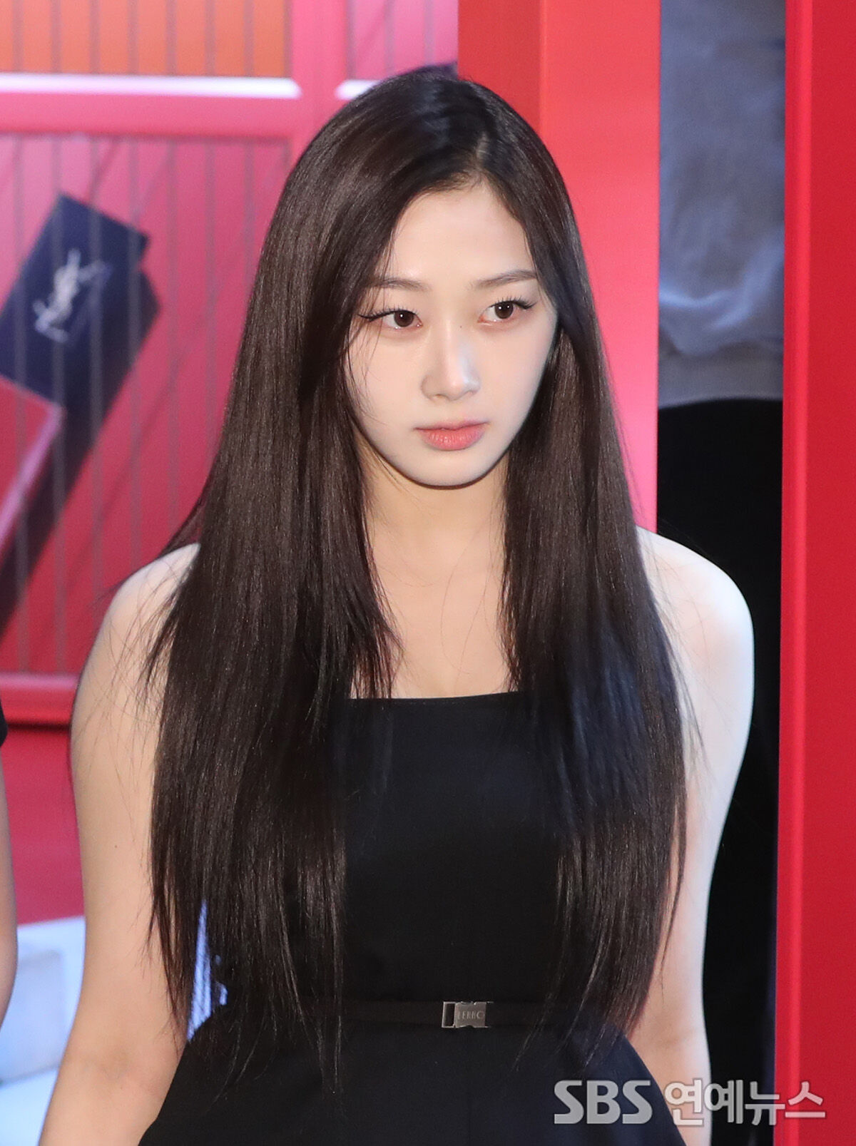 [E포토] 에스파 지젤, '청순미 더하는 긴 생머리'
