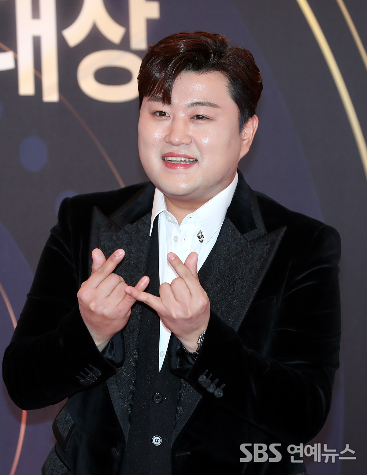 김호중