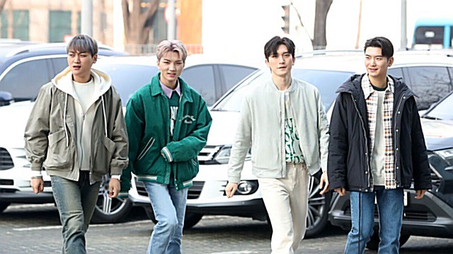 [E포토] '김호중 동생그룹' 에스페로, '컬투쇼에서 만나요'