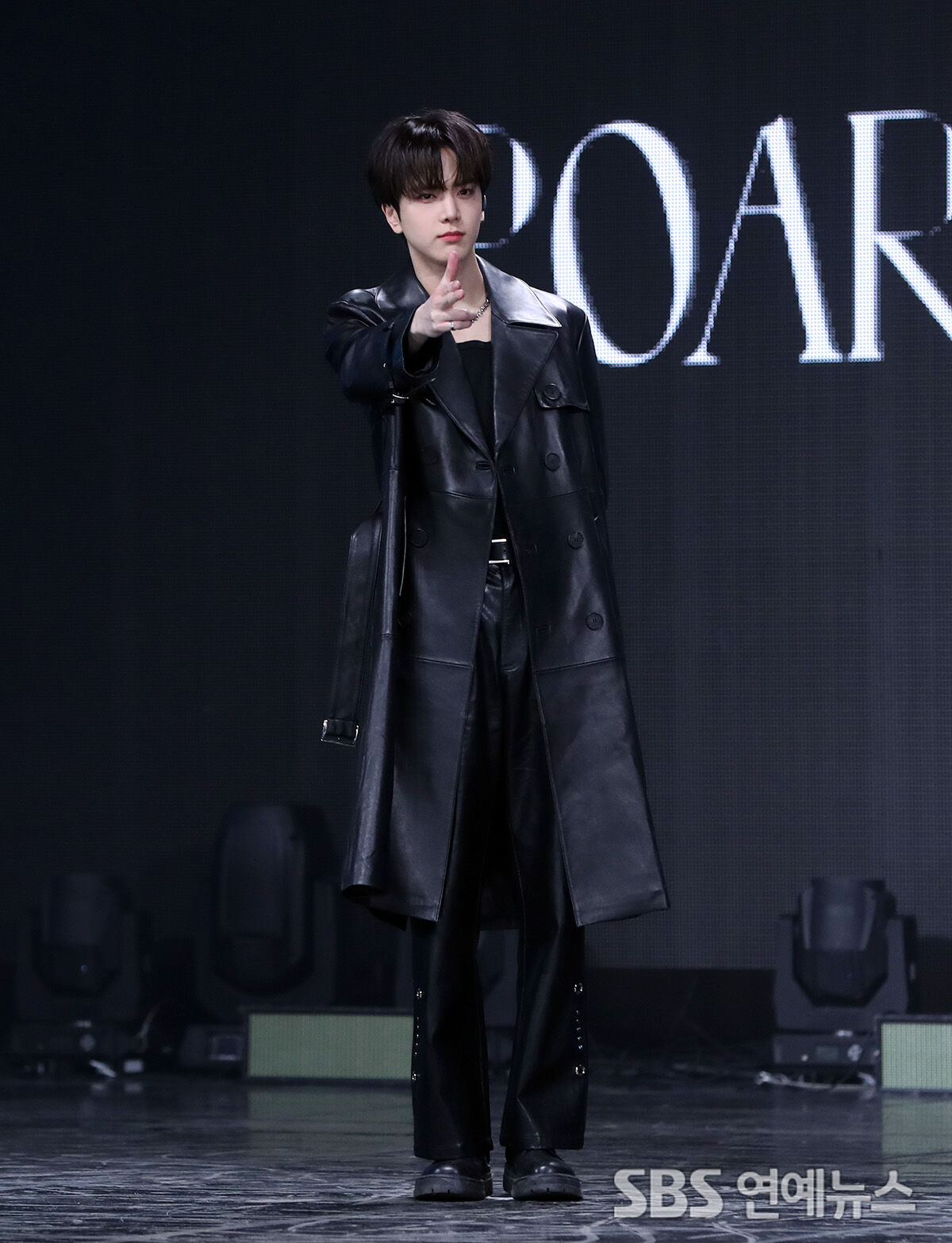 [E포토] 더보이즈 영훈, '세상 다 가진 남자'
