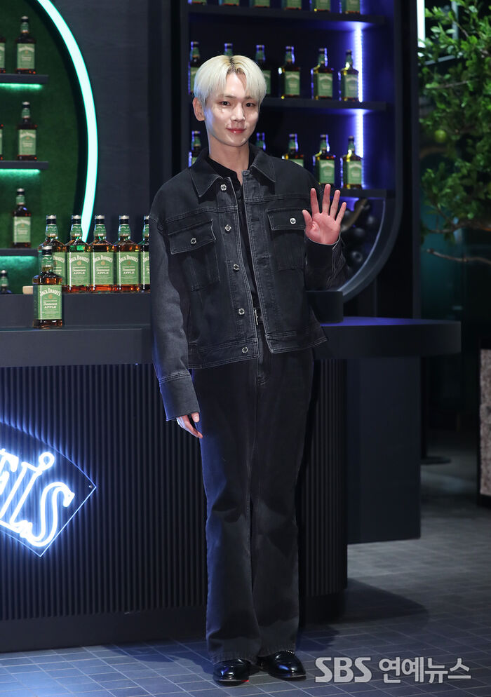 [Throwback] KEY of SHINee Serves Effortless Charm at Seoul Event
