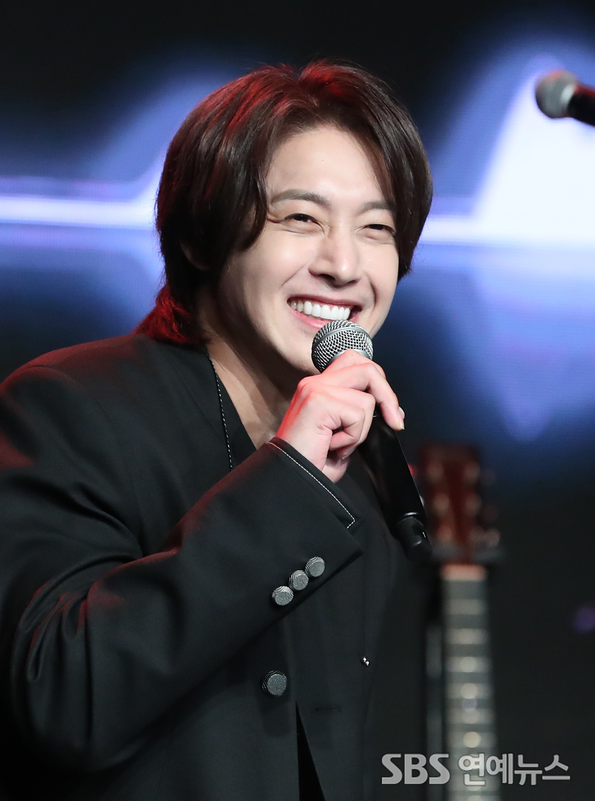 김현중 SS501 무대와 화보 관련 사진 20