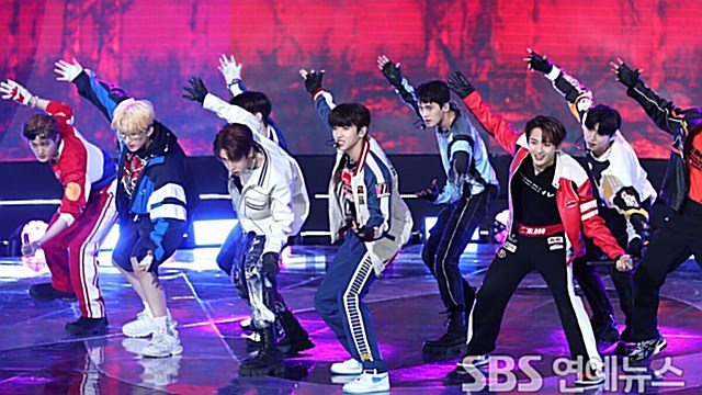 [E포토] 싸이커스, '에이티즈 동생 그룹의 데뷔'