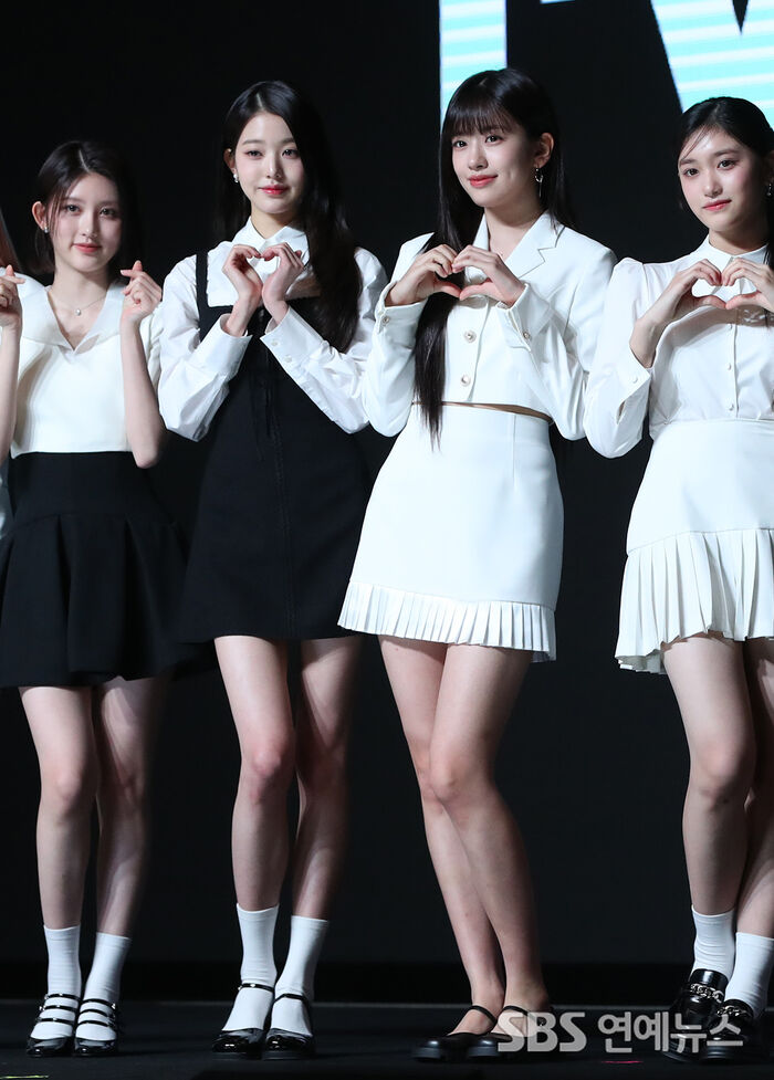 IVE’s Ahn Yujin and Jang Wonyoung at Conrad Seoul for 'I’ve IVE'