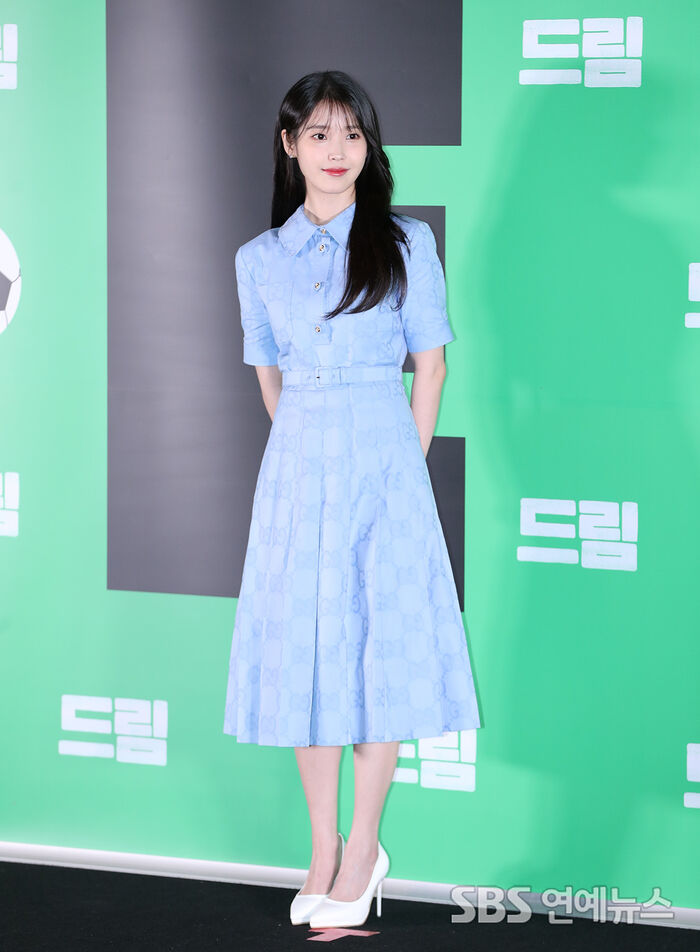 [Throwback] IU Stuns With Doll-Like Glam at "Dream" Press Screening