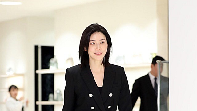 [E포토] 이보영, '시크하고 우아한 블랙 패션'