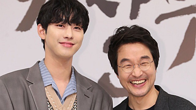 [E포토] 안효섭-한석규, '미소만 지어도 훈훈'