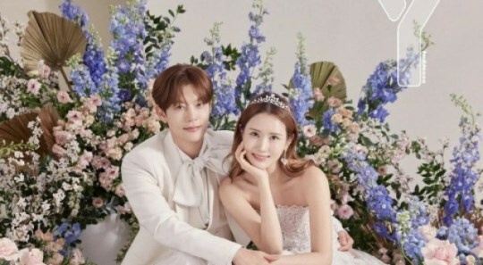 '동갑내기 장수 커플' 이다해 ♥세븐 웨딩화보 공개