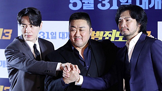 [E포토] 마동석, '범죄도시3, 이준혁-무네타카와 함께'