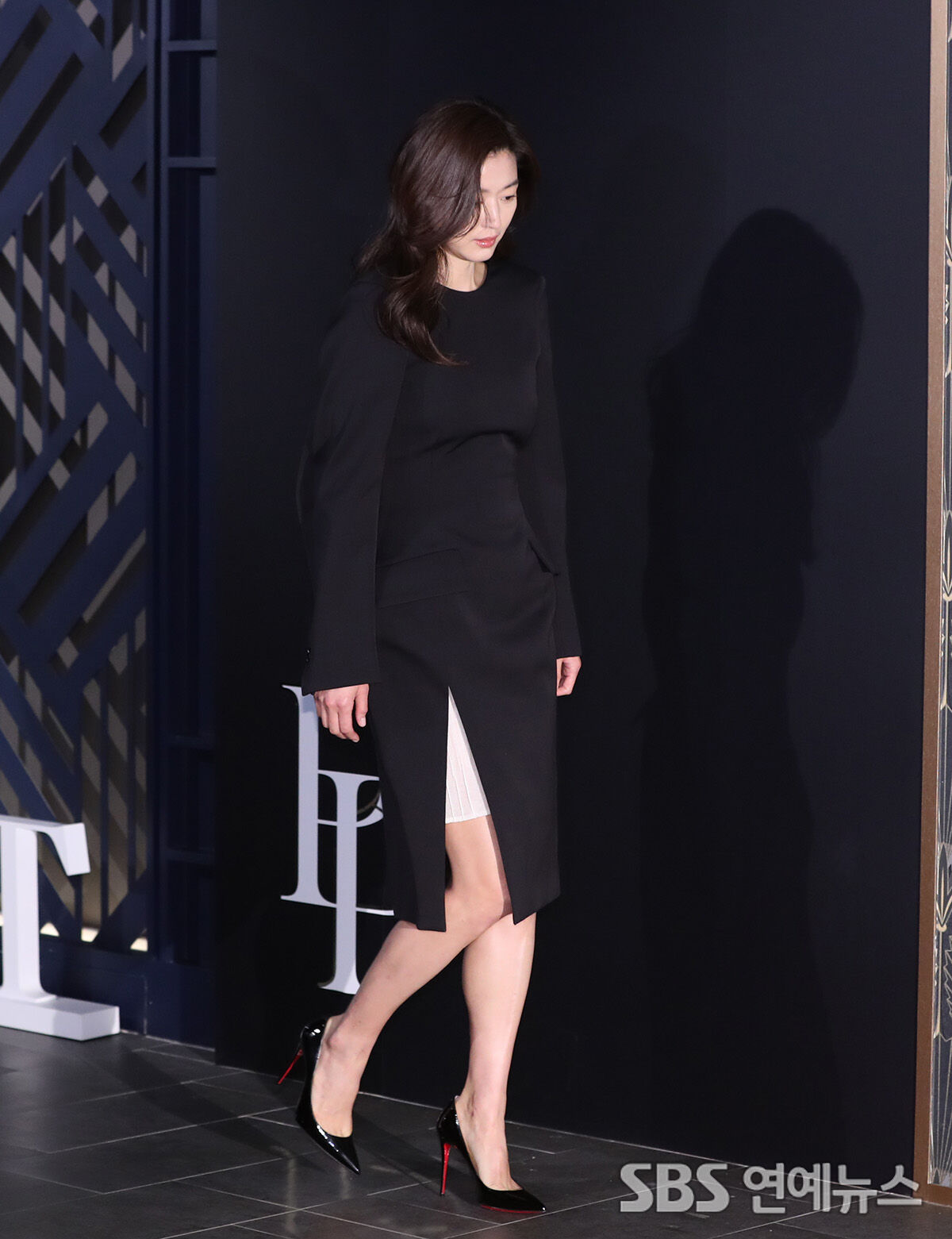 전지현