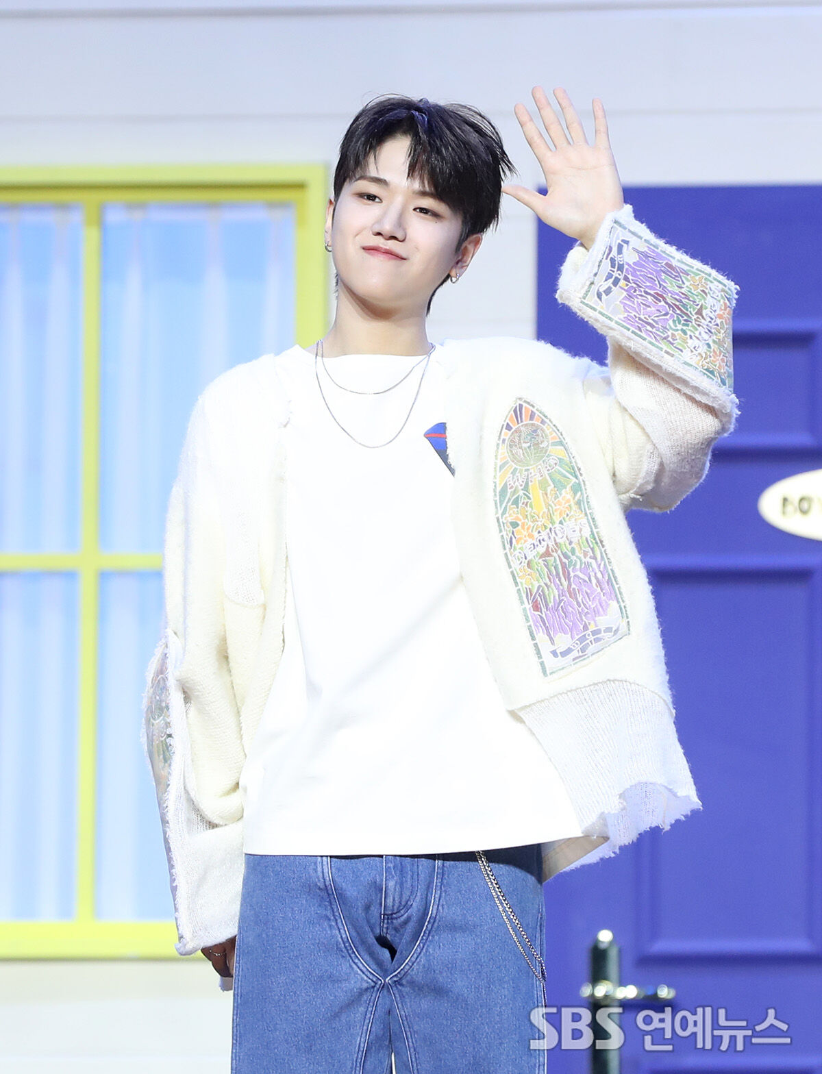 [E포토] 보이넥스트도어 리우, '옆집 소년의 안녕'