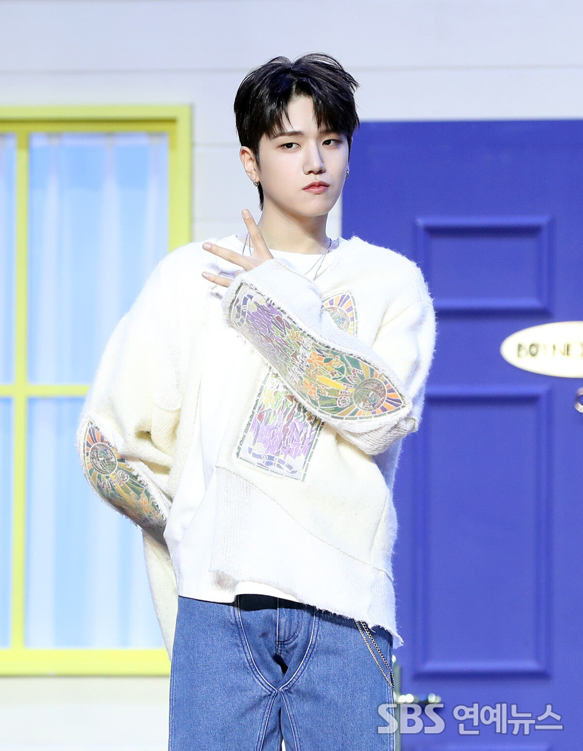 [E포토] 보이넥스트도어 리우, '옆집 소년의 안녕'