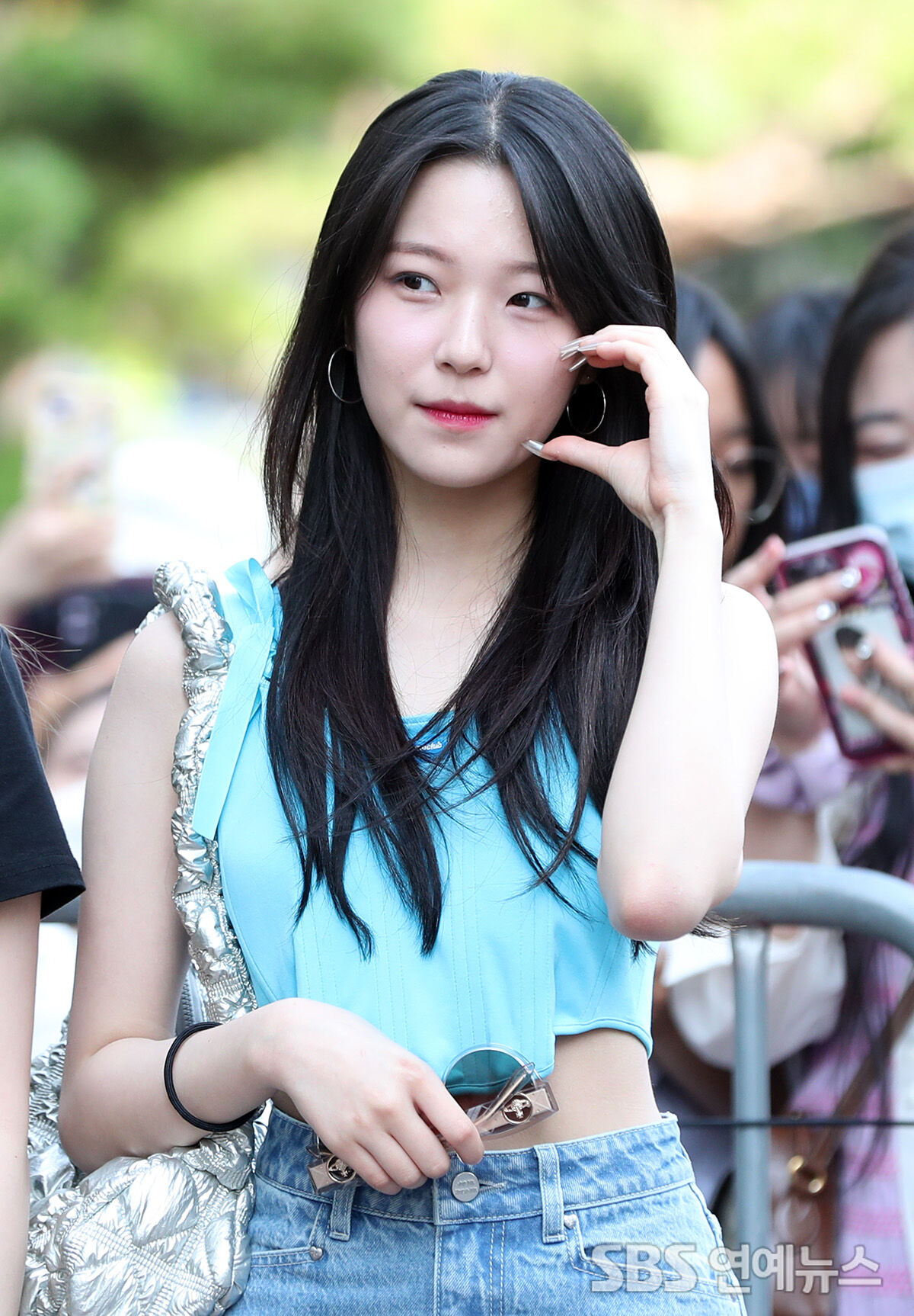 프로미스나인 백지헌