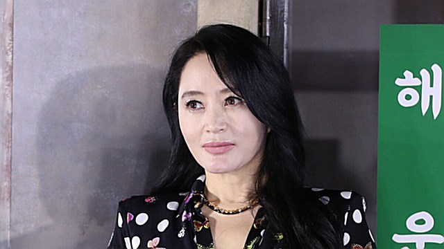 [E포토] 김혜수, '팜므파탈 밀수꾼'