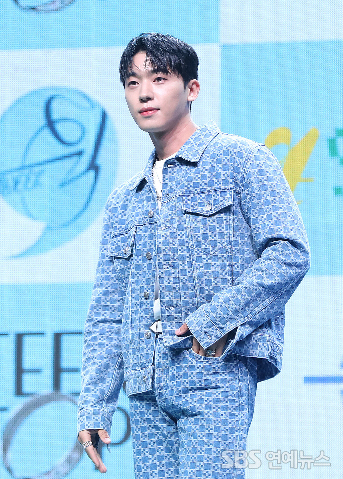 틴탑 창조