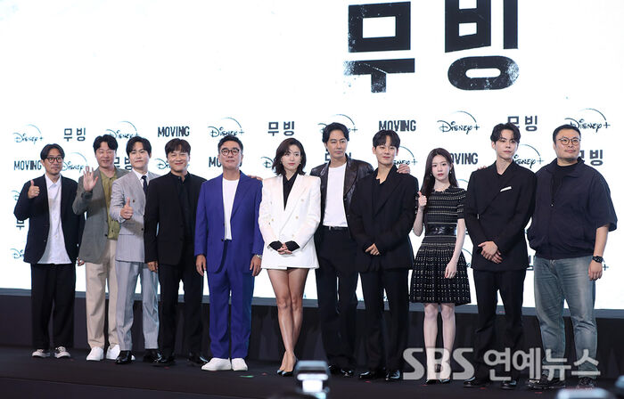[Throwback] 'Moving' Cast Lights Up Seoul Press Event