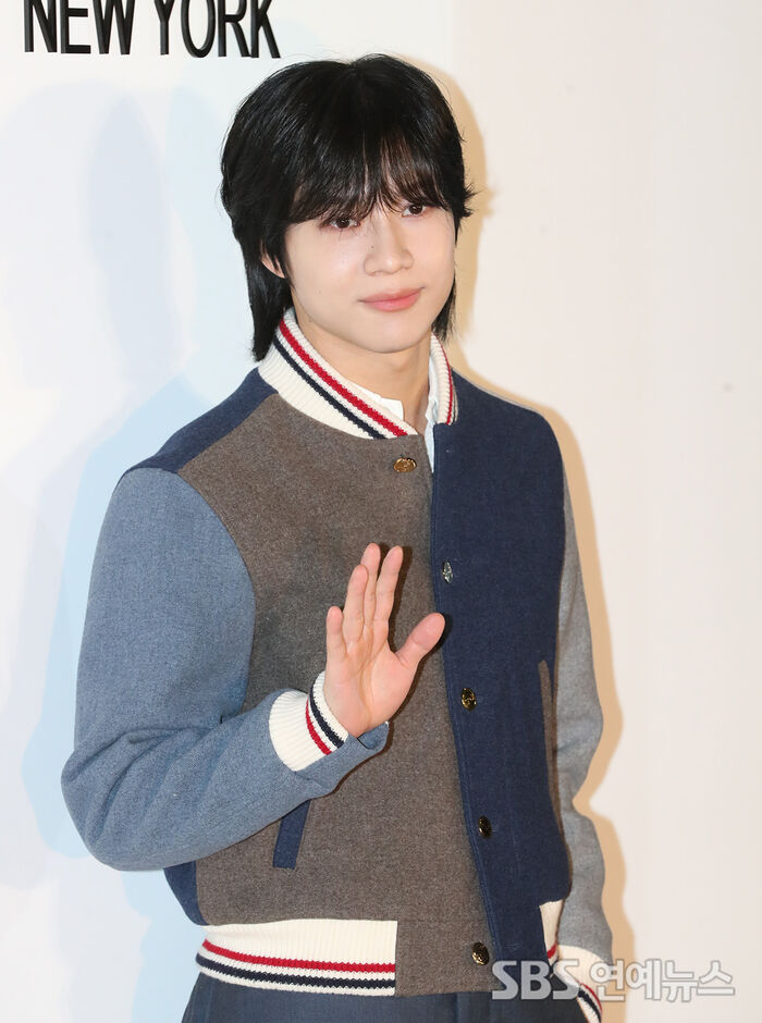 [Throwback] SHINee’s TAEMIN Steps Out Ahead of Solo Comeback