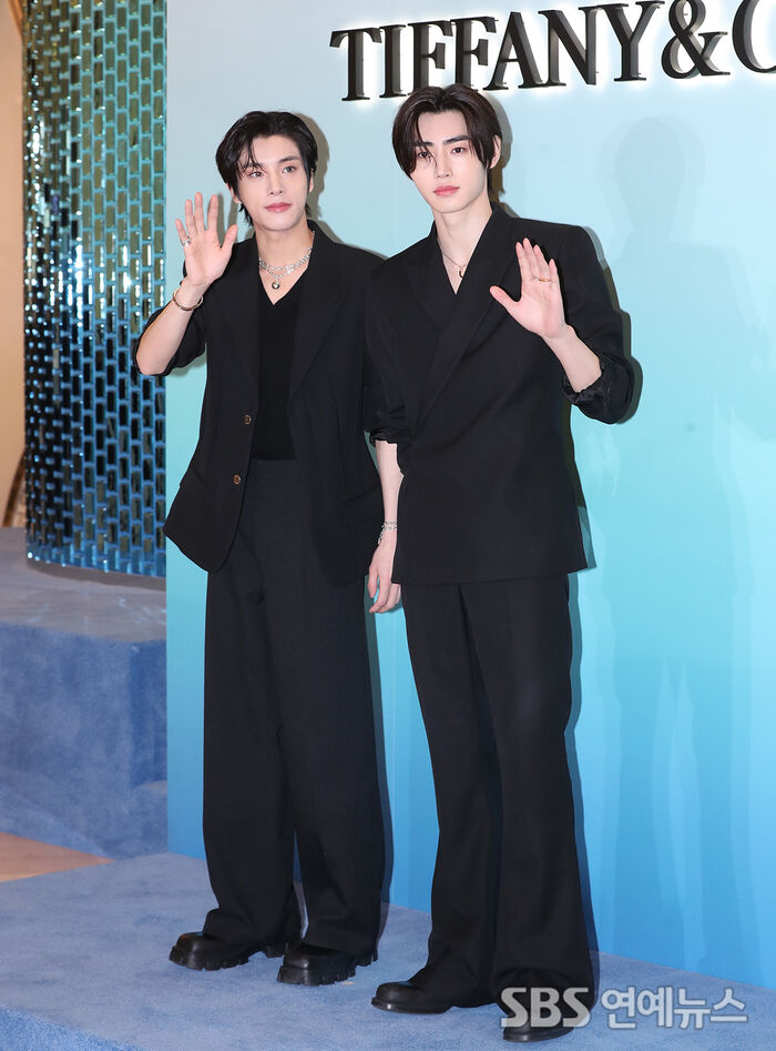 ENHYPEN’s Jake and Sunghoon