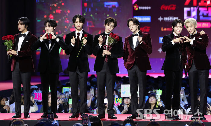 NCT Dream at the 2023 SBS Music Awards Red Carpet