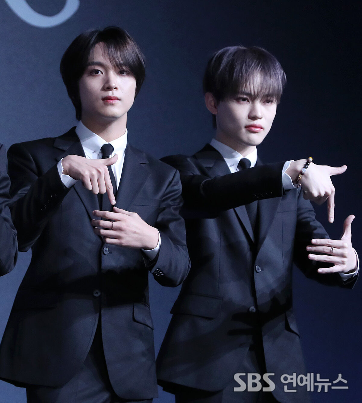 [Throwback] HAECHAN and CHENLE Shine at NCT DREAM's 'DREAM( )SCAPE' Press Conference