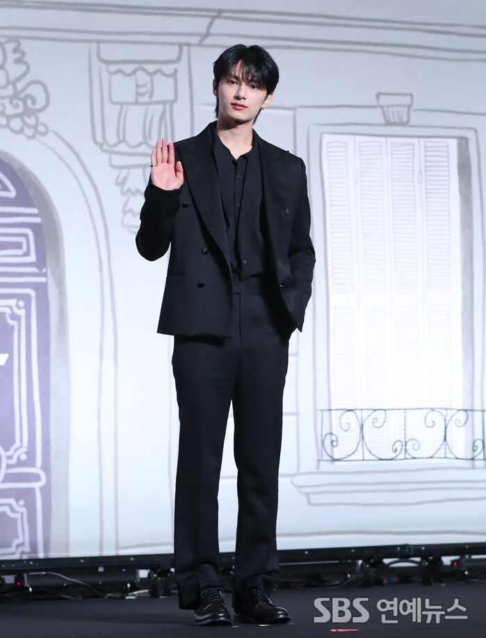 Jun of SEVENTEEN at the '17 Is Right Here' press conference in Seoul