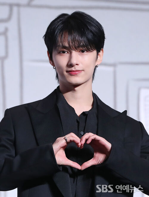 Jun of SEVENTEEN at the '17 Is Right Here' press conference in Seoul