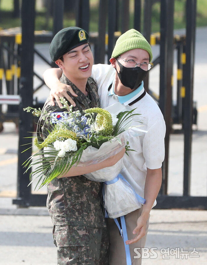 BTS’ Jin reunites with J-Hope at the Yeoncheon recruit training center