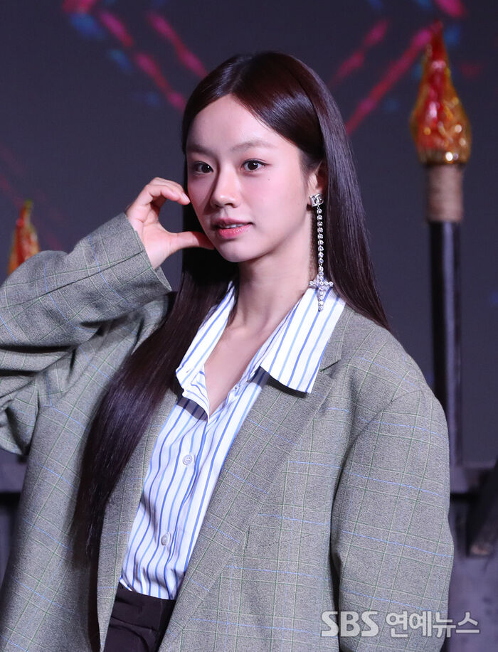 Hyeri poses at the 'Agents of Mystery' press event