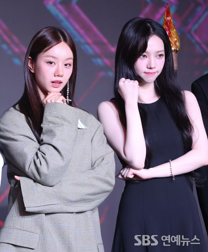 Hyeri and Karina