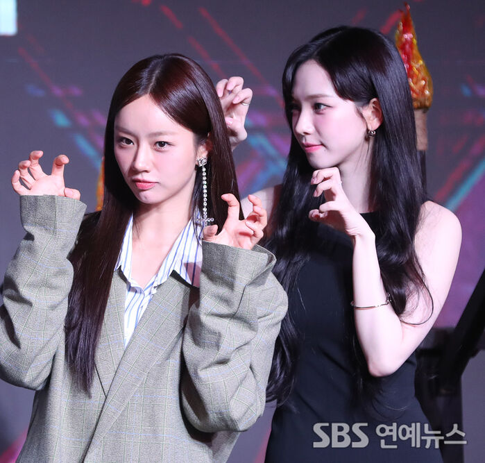 Hyeri and Karina