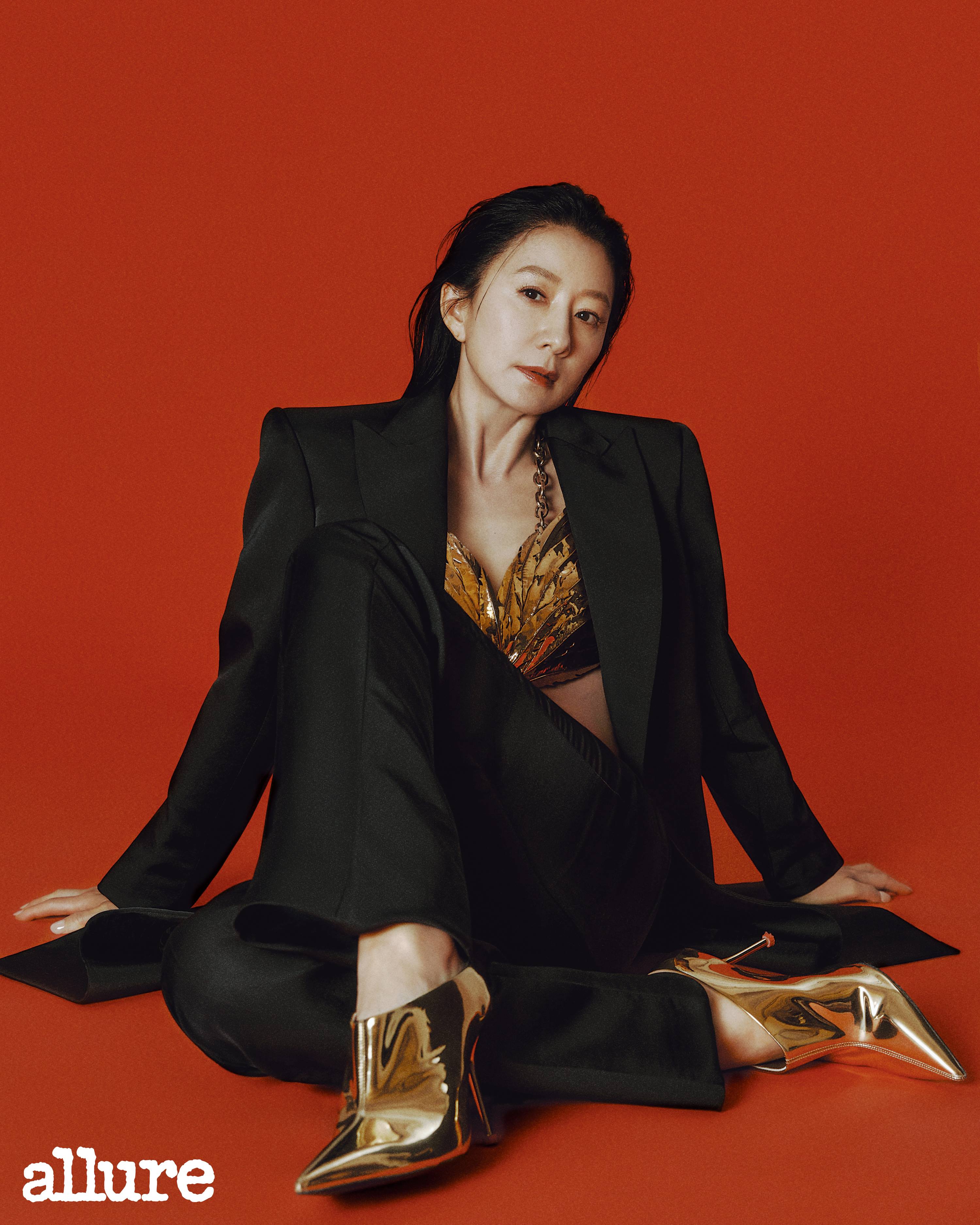김희애