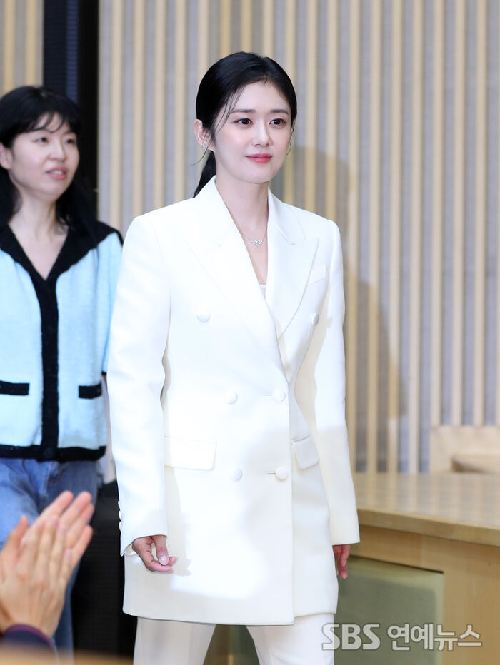 Jang Na-ra at the Good Partner press conference