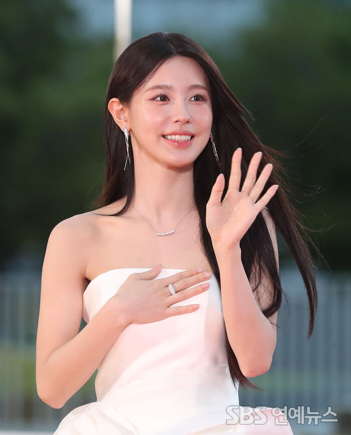 (G)I-DLE's Miyeon