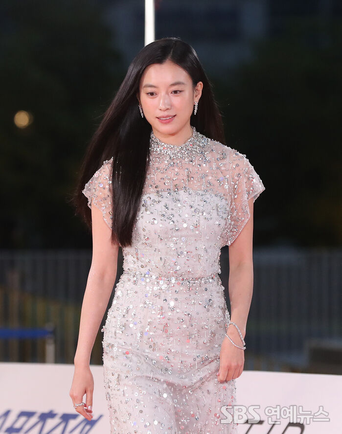 Han Hyojoo