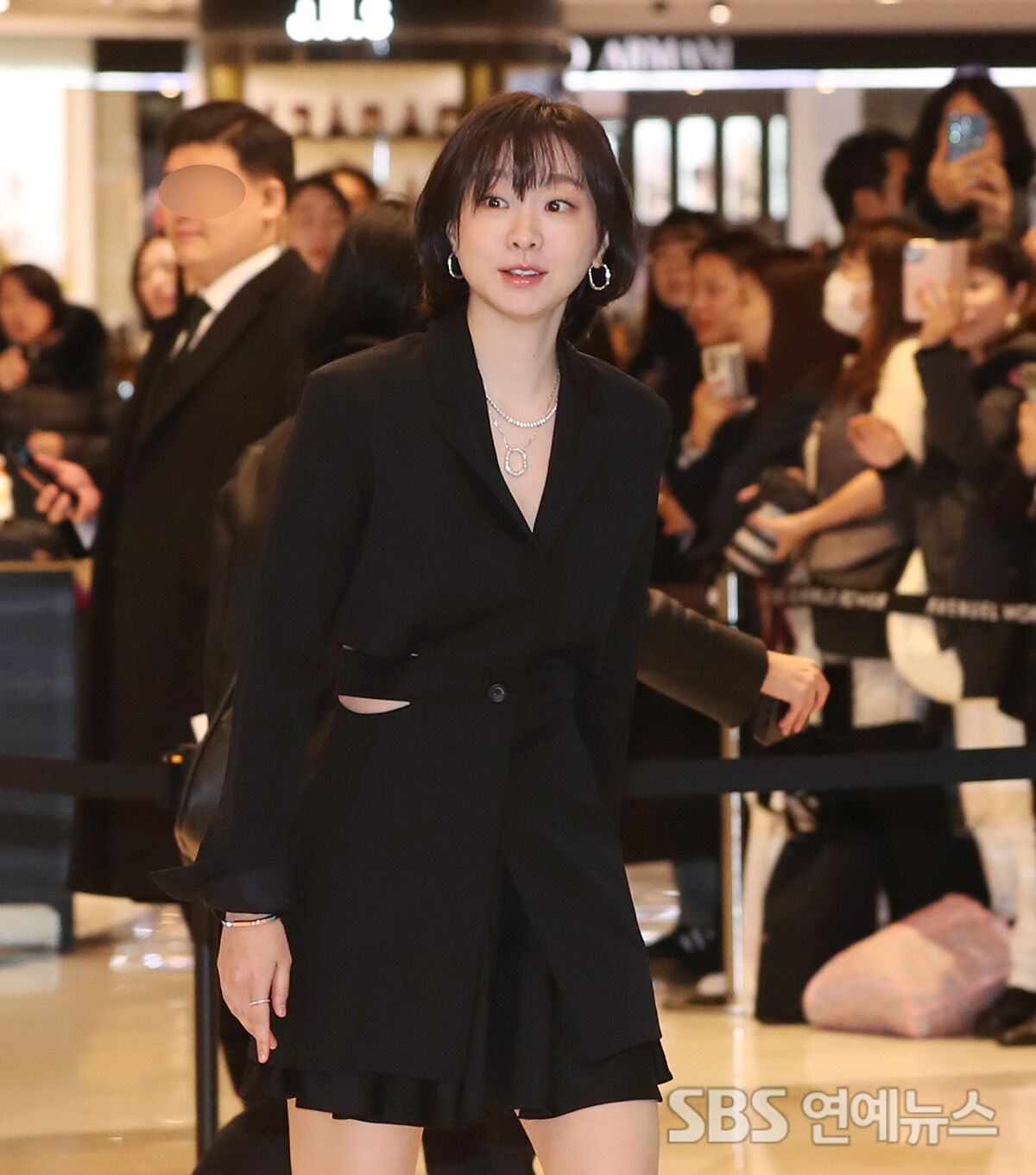 김다미