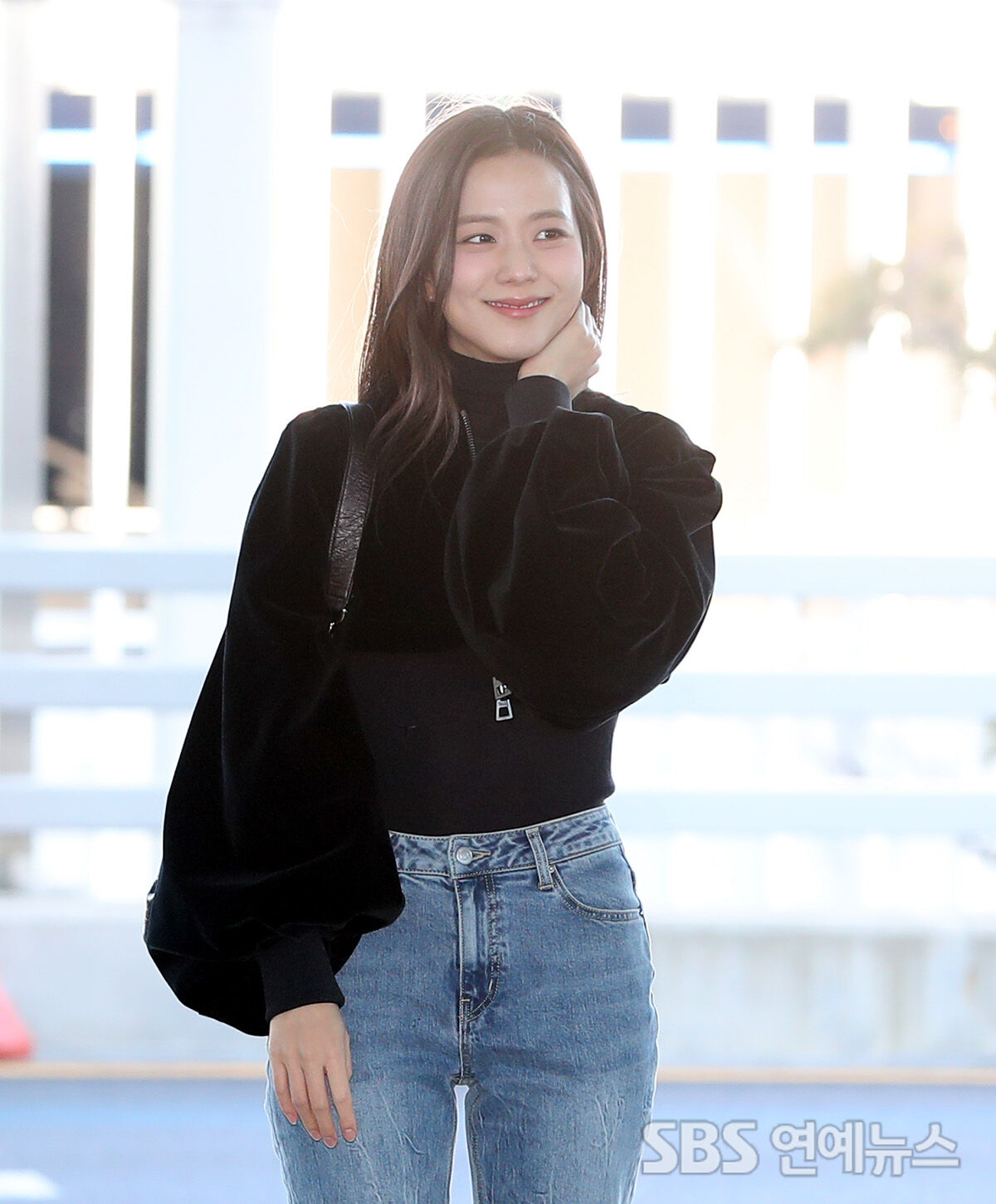 JISOO