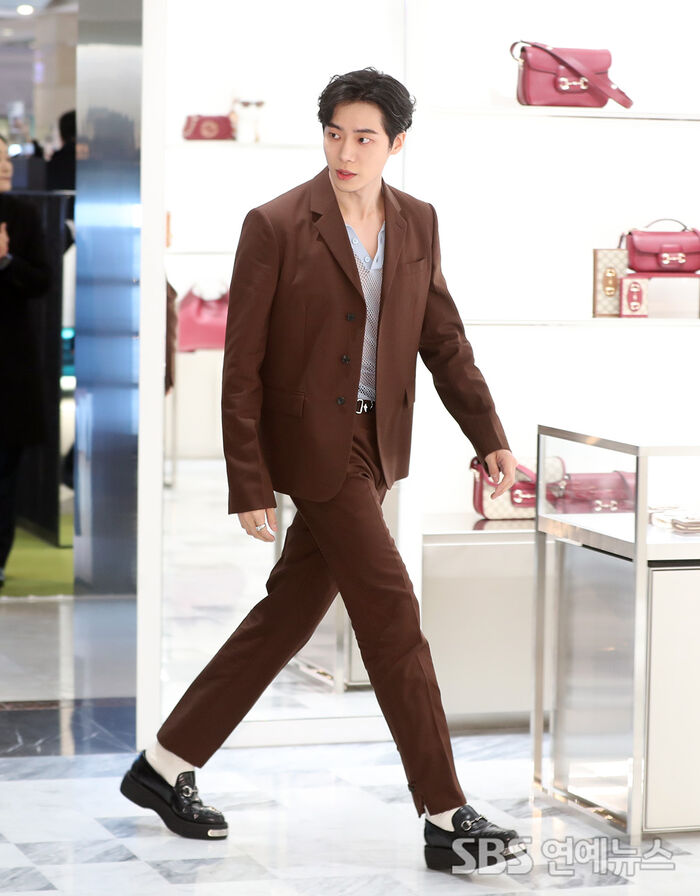 [E-Photo] Choo Young-woo, 'The Rise of a Trendy Actor'