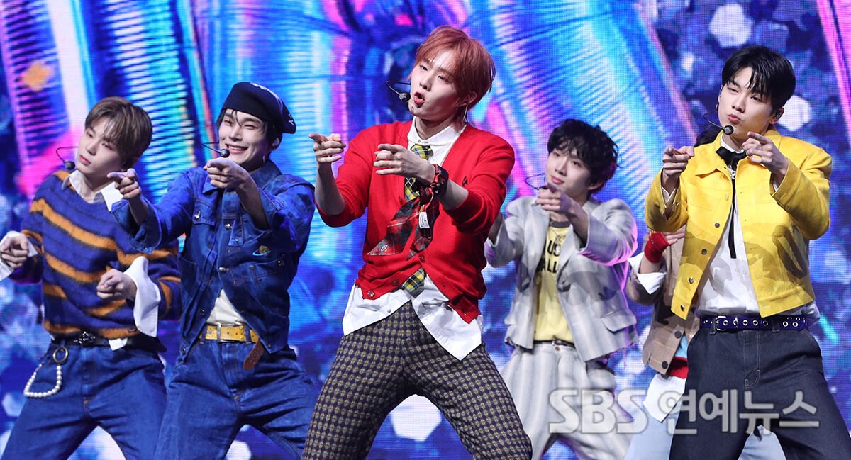 [E-Photo] EVNNE: 'A Refreshing Performance Hub'