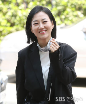 Jang Yoon Jeong Faces New Controversy as Mother Is Accused of Fraud Again