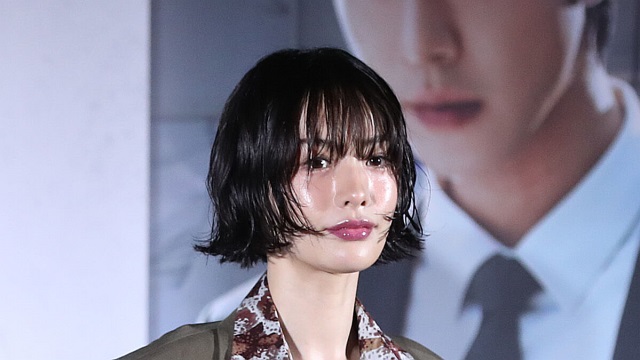 나나 자택 침입범 1심 징역 7년…법원 "가족 보호 위한 정당방위"