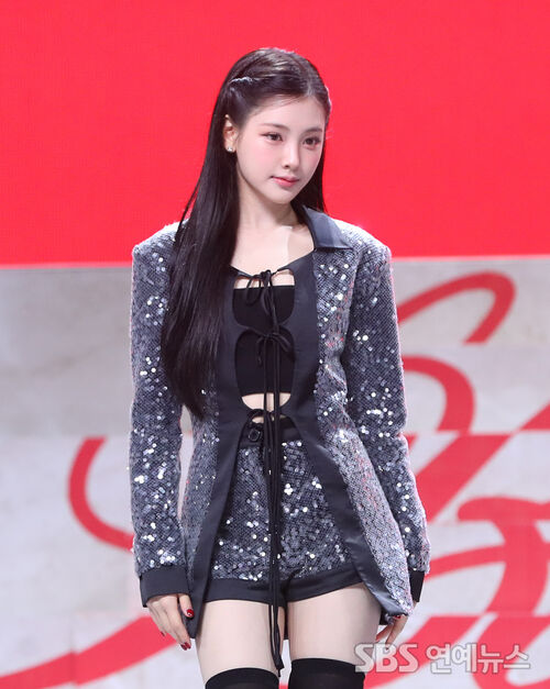 E-Photo] Baby DONT Cry: A Quartet of Distinct Charms
