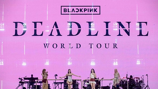 YG, 블랙핑크 콘서트 '시야 제한석' 논란에 사과&hellip;"불편 접수자 대상 후속 조치" [공식]