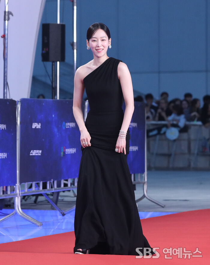 Seo Hyun-jin
