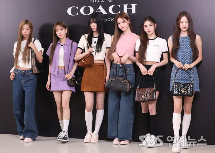 [E-Photo] izna, 'Styling Perfected in bag'