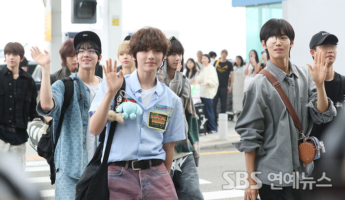 [E-Photo] IDID, Starship Entertainment's Newest Boy Group, Heading to L.A.