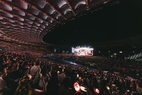 Stray Kids Makes History as First K-Pop Group to Sell Out