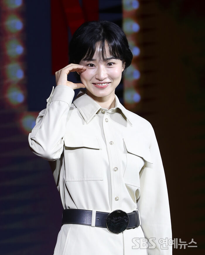 방효린
