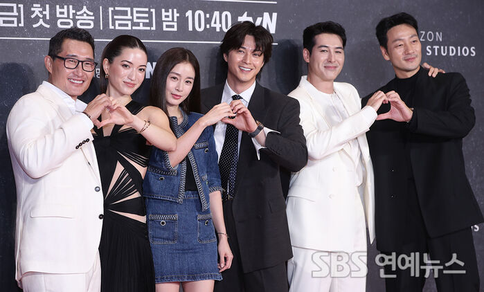[E-Photo] The Stars of Amazon Prime Video's "Butterfly"