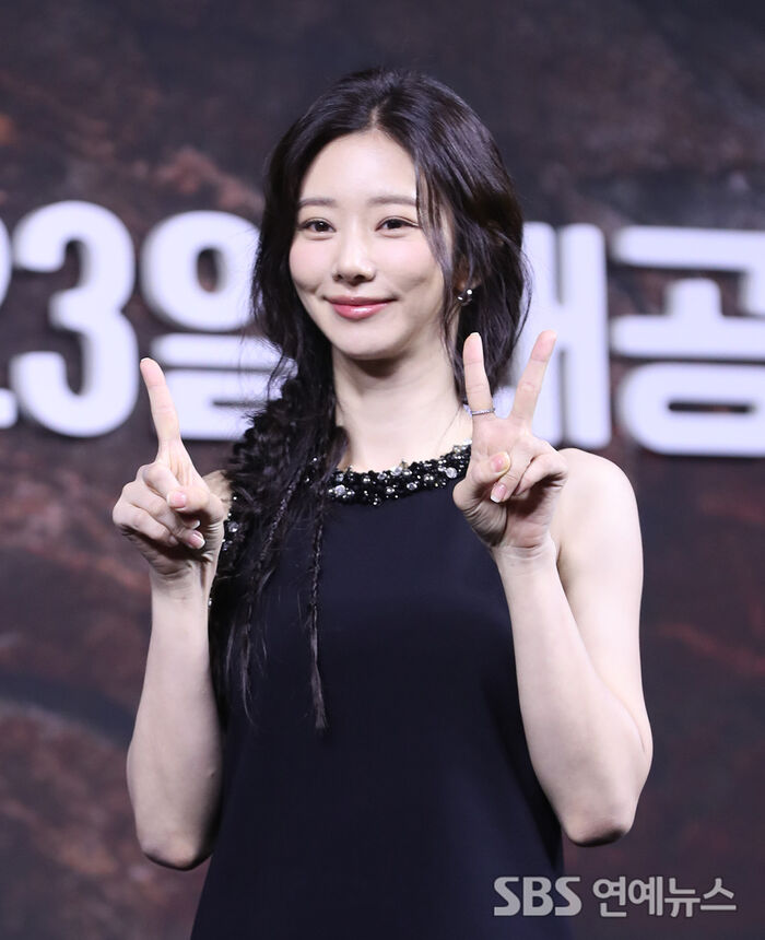 [E-Photo] Lee Joobeen, the Angel With Dragon Power From 'Twelve'